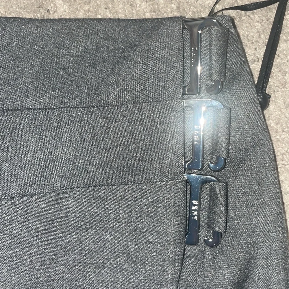 DKNY Dress Skirt - Picture 4 of 5